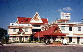 Peak Hotel